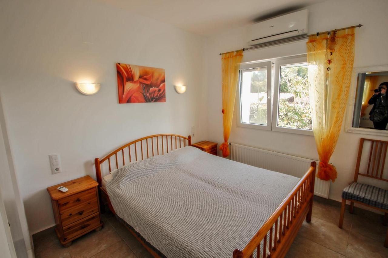 Dos Chicas - Sea View Villa With Private Pool In Moraira Теулада Екстер'єр фото